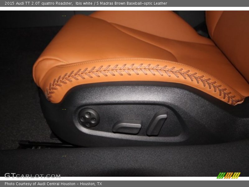 Ibis white / S Madras Brown Baseball-optic Leather 2015 Audi TT 2.0T quattro Roadster