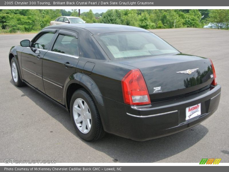 Brilliant Black Crystal Pearl / Dark Slate Gray/Light Graystone 2005 Chrysler 300 Touring