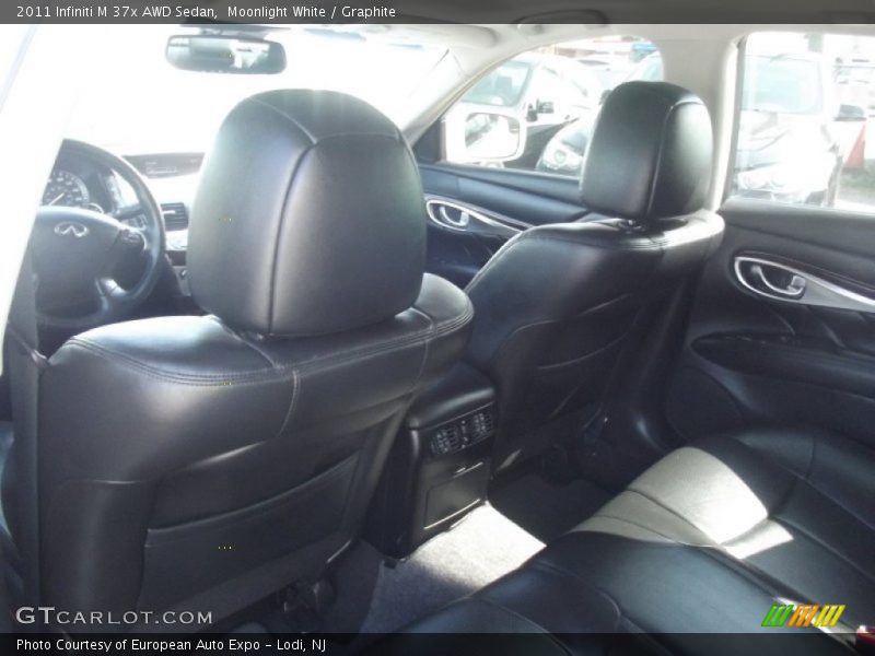 Moonlight White / Graphite 2011 Infiniti M 37x AWD Sedan
