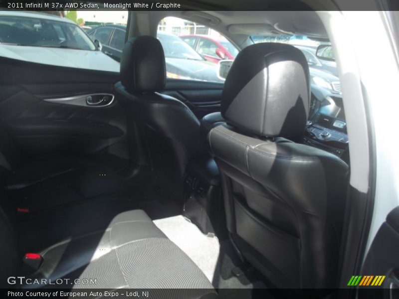 Moonlight White / Graphite 2011 Infiniti M 37x AWD Sedan