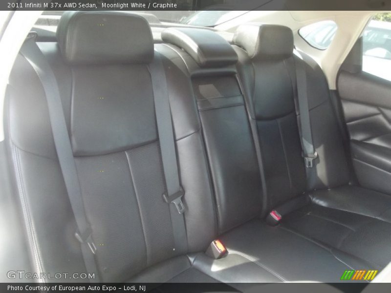 Moonlight White / Graphite 2011 Infiniti M 37x AWD Sedan