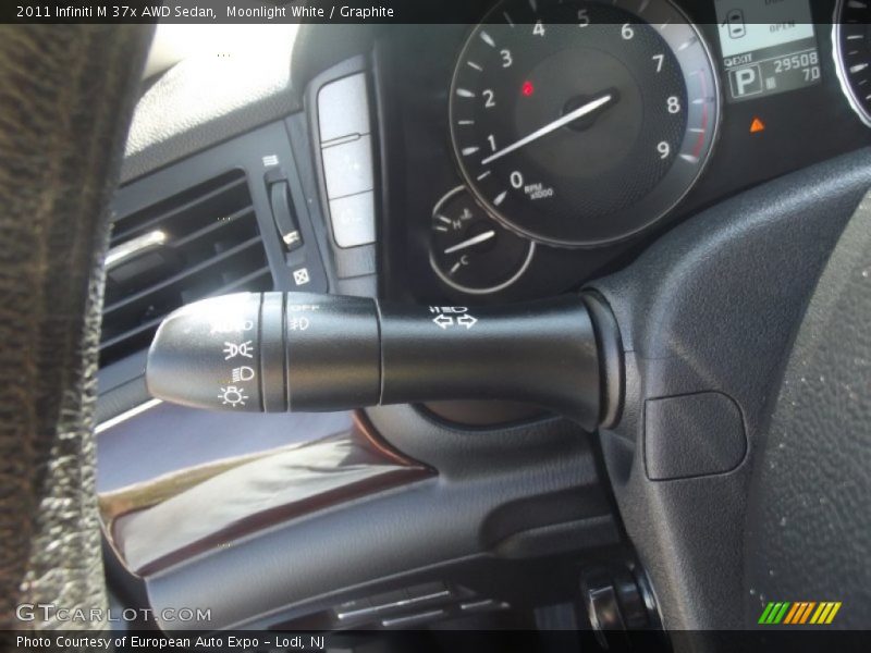 Moonlight White / Graphite 2011 Infiniti M 37x AWD Sedan