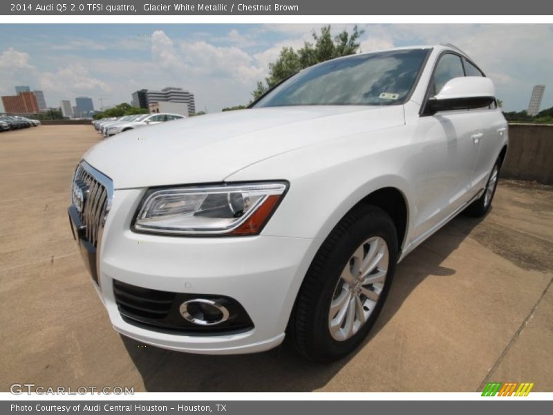 Glacier White Metallic / Chestnut Brown 2014 Audi Q5 2.0 TFSI quattro