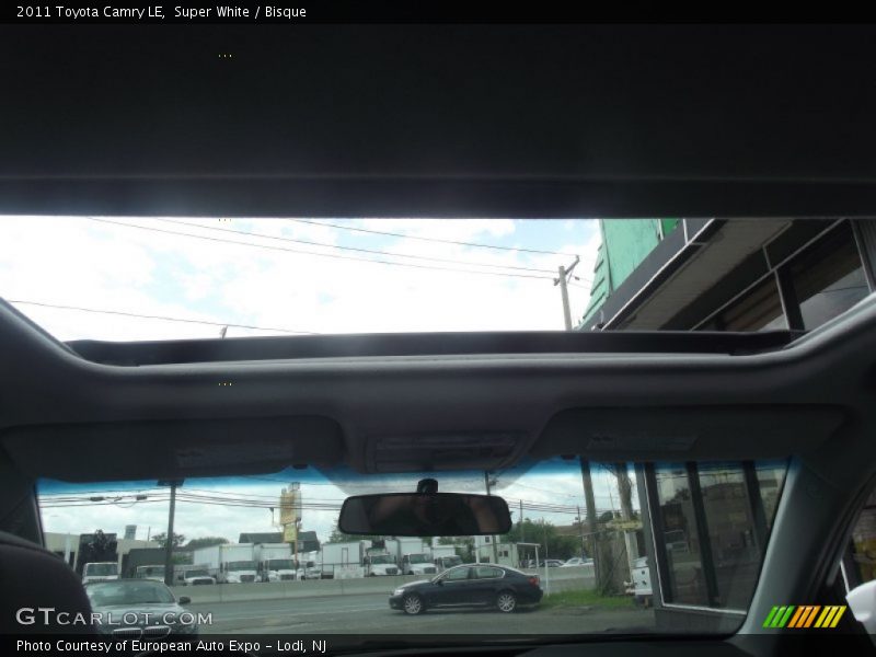 Super White / Bisque 2011 Toyota Camry LE