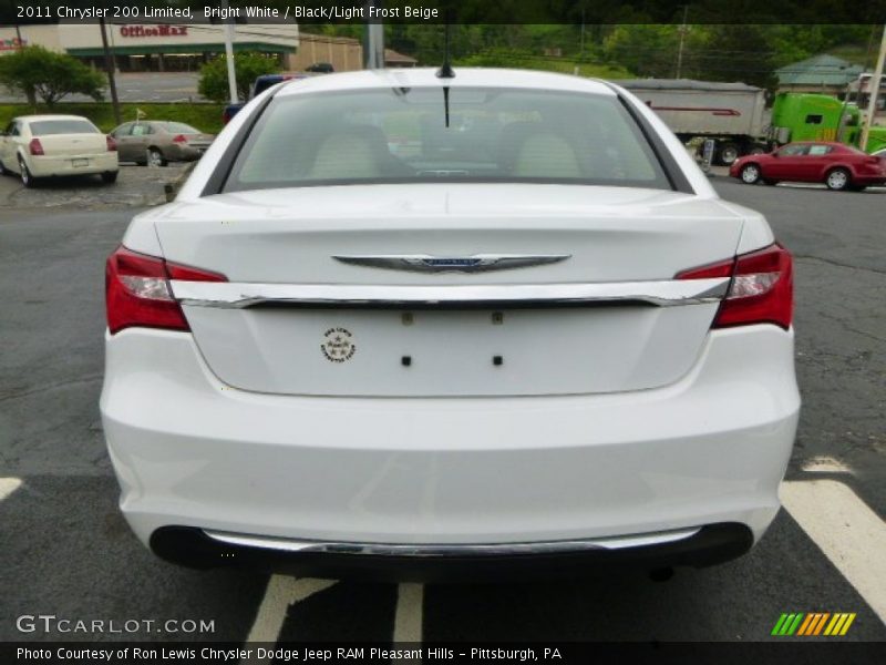 Bright White / Black/Light Frost Beige 2011 Chrysler 200 Limited