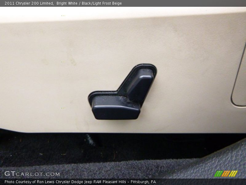 Bright White / Black/Light Frost Beige 2011 Chrysler 200 Limited