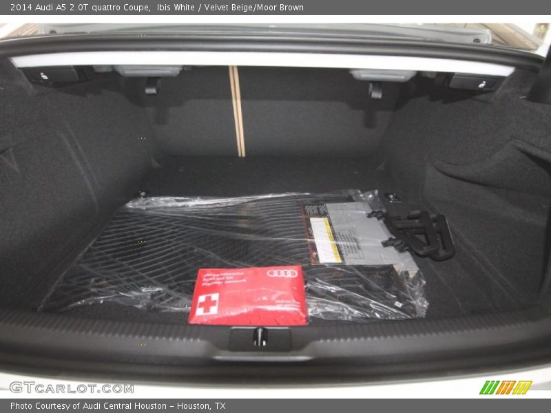 Ibis White / Velvet Beige/Moor Brown 2014 Audi A5 2.0T quattro Coupe