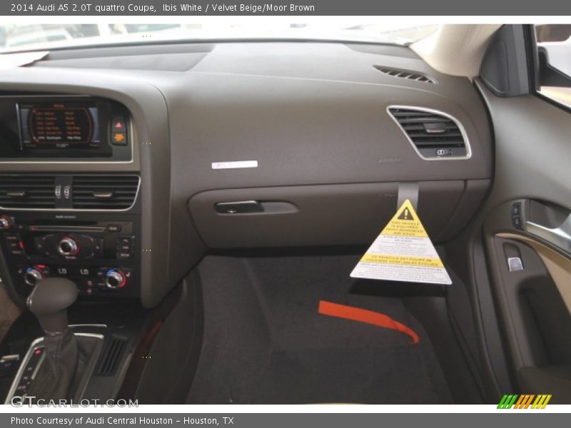 Ibis White / Velvet Beige/Moor Brown 2014 Audi A5 2.0T quattro Coupe