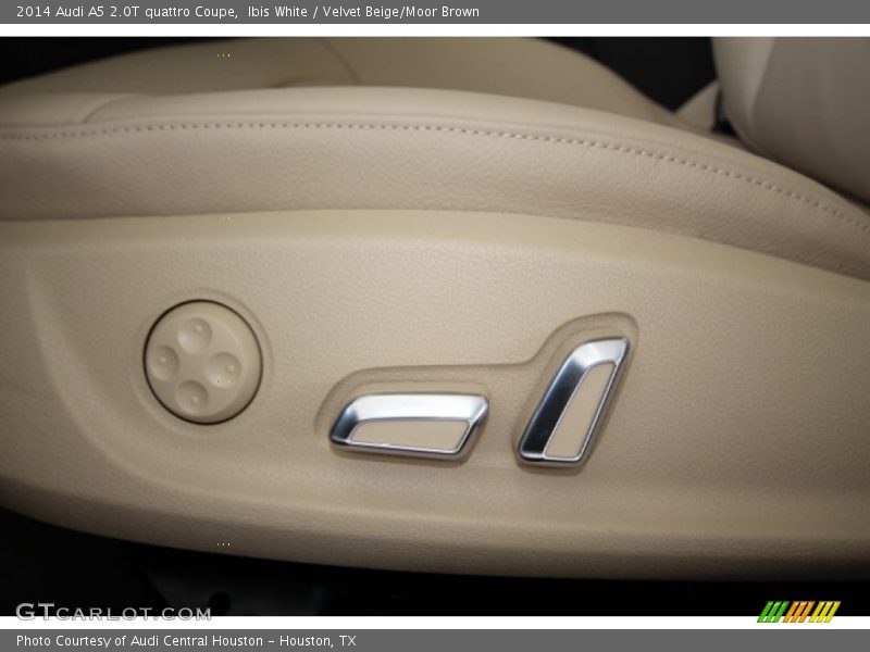 Ibis White / Velvet Beige/Moor Brown 2014 Audi A5 2.0T quattro Coupe