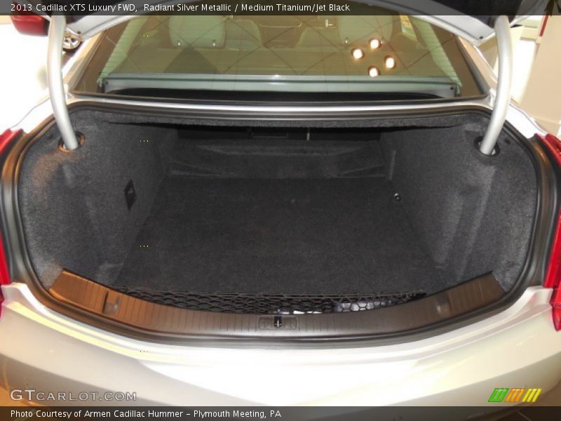 Radiant Silver Metallic / Medium Titanium/Jet Black 2013 Cadillac XTS Luxury FWD