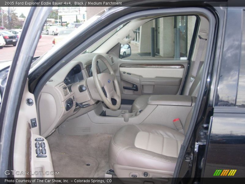 Black / Medium Parchment 2005 Ford Explorer Eddie Bauer 4x4