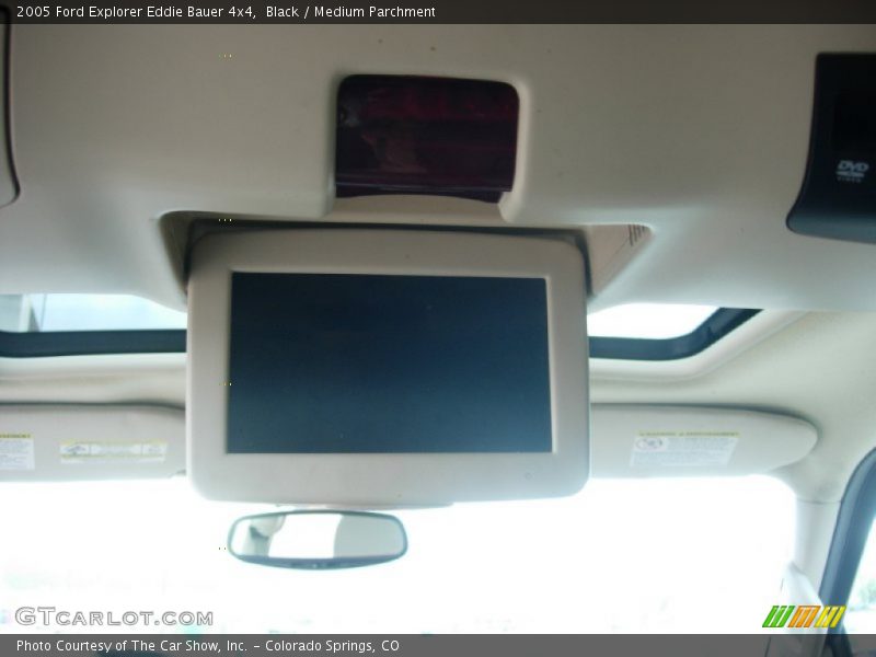 Black / Medium Parchment 2005 Ford Explorer Eddie Bauer 4x4