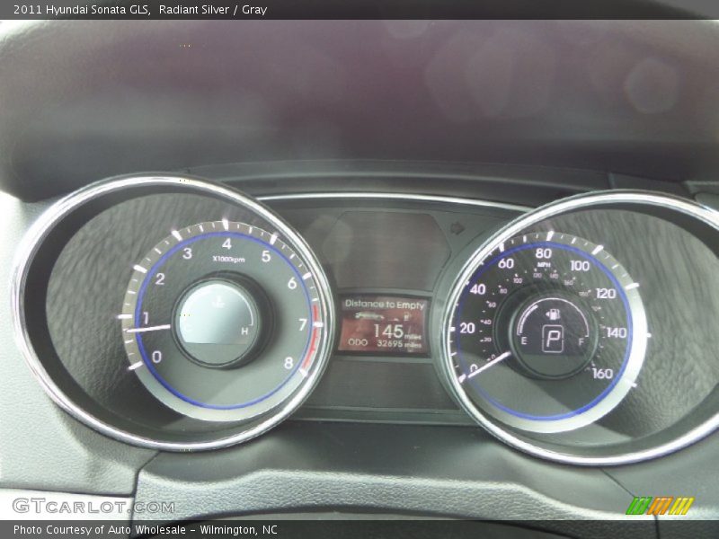 Radiant Silver / Gray 2011 Hyundai Sonata GLS
