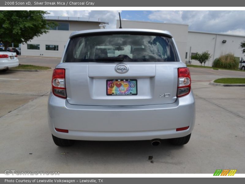 Silver Streak Mica / Charcoal Gray 2008 Scion xD