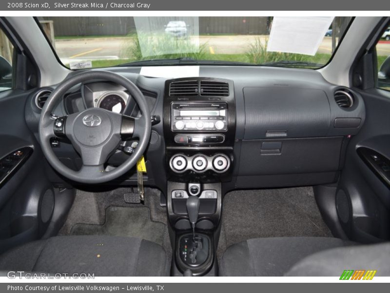 Silver Streak Mica / Charcoal Gray 2008 Scion xD