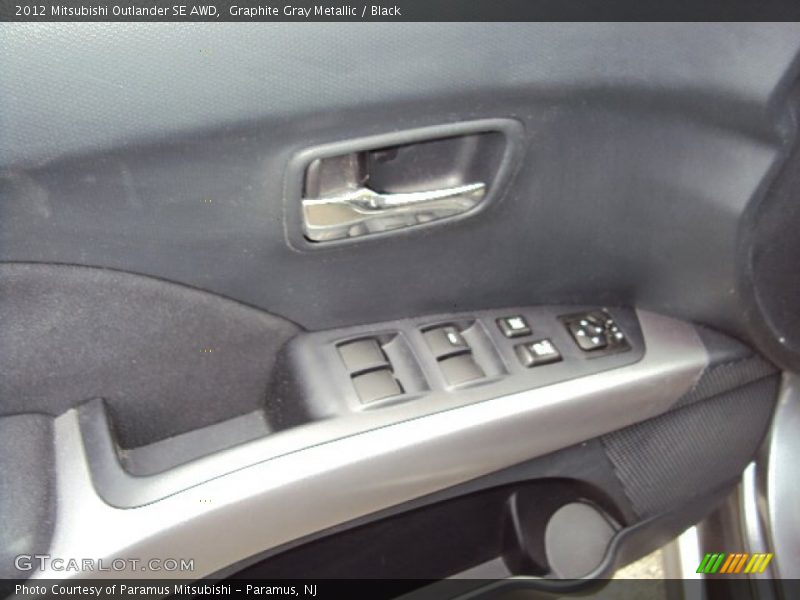 Graphite Gray Metallic / Black 2012 Mitsubishi Outlander SE AWD