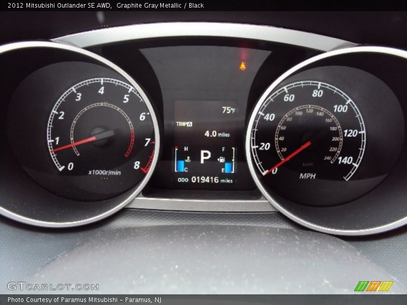 Graphite Gray Metallic / Black 2012 Mitsubishi Outlander SE AWD