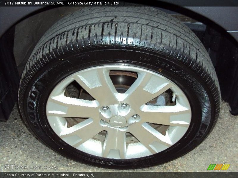 Graphite Gray Metallic / Black 2012 Mitsubishi Outlander SE AWD