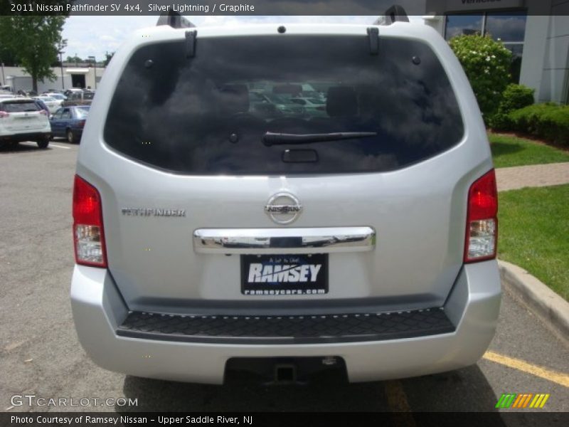 Silver Lightning / Graphite 2011 Nissan Pathfinder SV 4x4