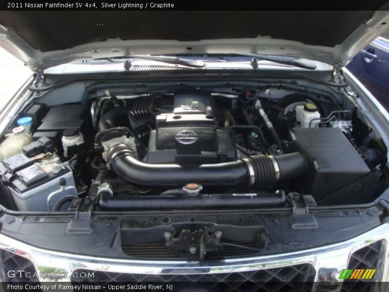 Silver Lightning / Graphite 2011 Nissan Pathfinder SV 4x4