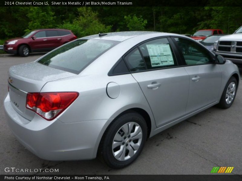 Silver Ice Metallic / Jet Black/Medium Titanium 2014 Chevrolet Cruze LS
