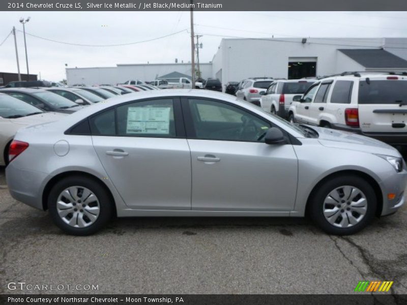 Silver Ice Metallic / Jet Black/Medium Titanium 2014 Chevrolet Cruze LS