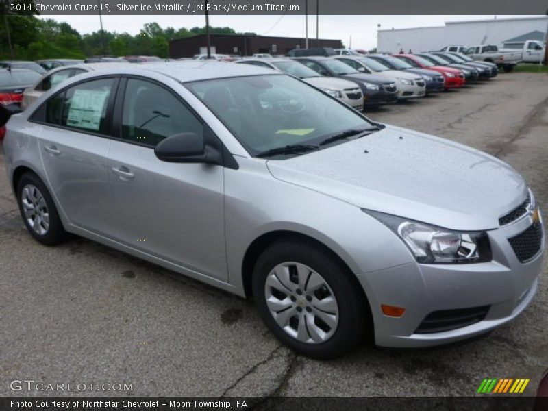 Silver Ice Metallic / Jet Black/Medium Titanium 2014 Chevrolet Cruze LS
