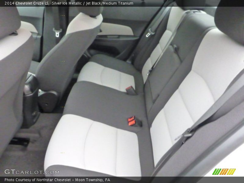 Silver Ice Metallic / Jet Black/Medium Titanium 2014 Chevrolet Cruze LS