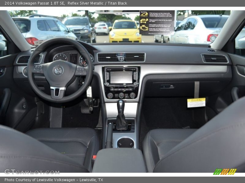 Reflex Silver Metallic / Titan Black 2014 Volkswagen Passat 1.8T SE