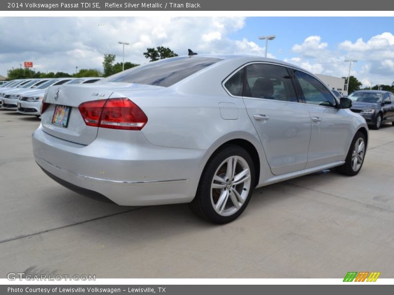 Reflex Silver Metallic / Titan Black 2014 Volkswagen Passat TDI SE