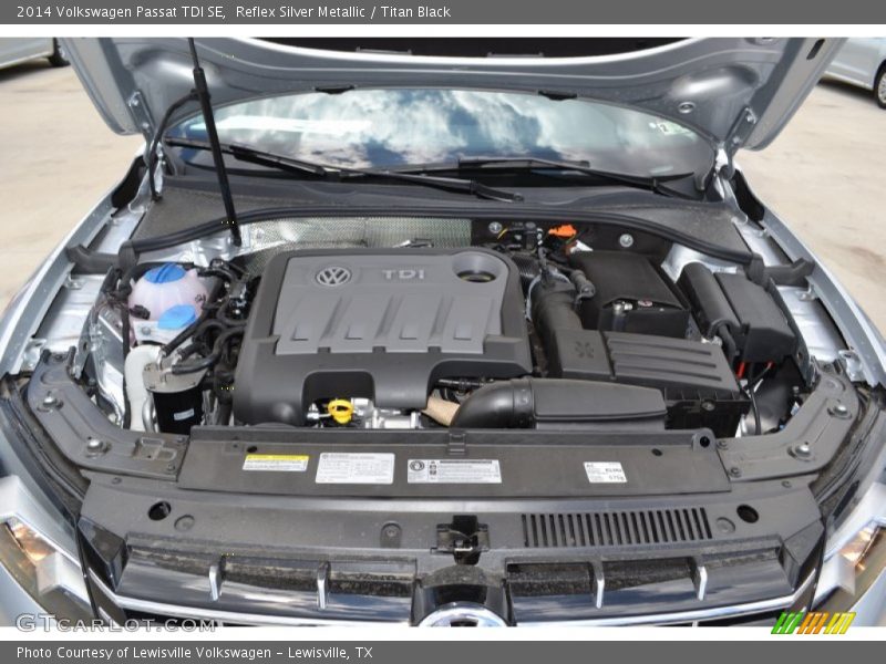 Reflex Silver Metallic / Titan Black 2014 Volkswagen Passat TDI SE