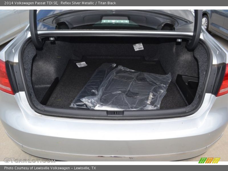 Reflex Silver Metallic / Titan Black 2014 Volkswagen Passat TDI SE