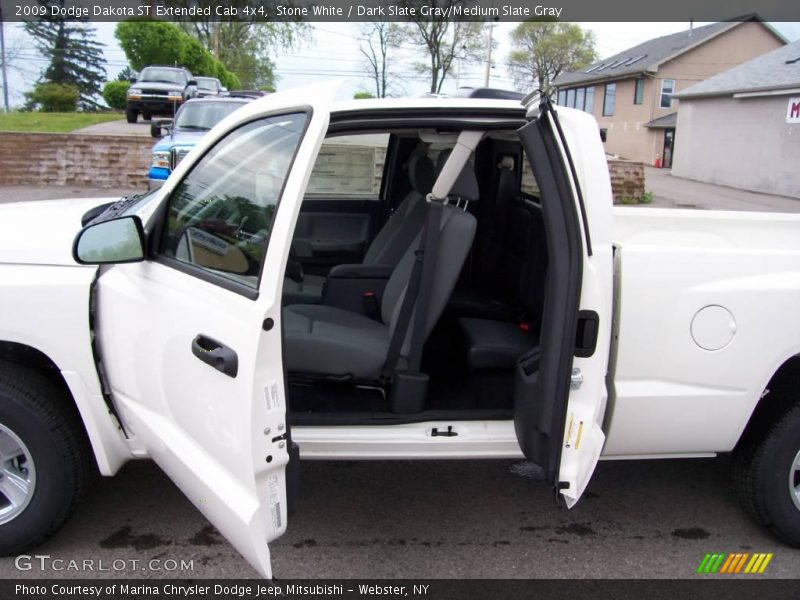 Stone White / Dark Slate Gray/Medium Slate Gray 2009 Dodge Dakota ST Extended Cab 4x4