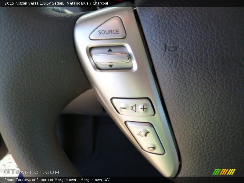 Controls of 2015 Versa 1.6 SV Sedan