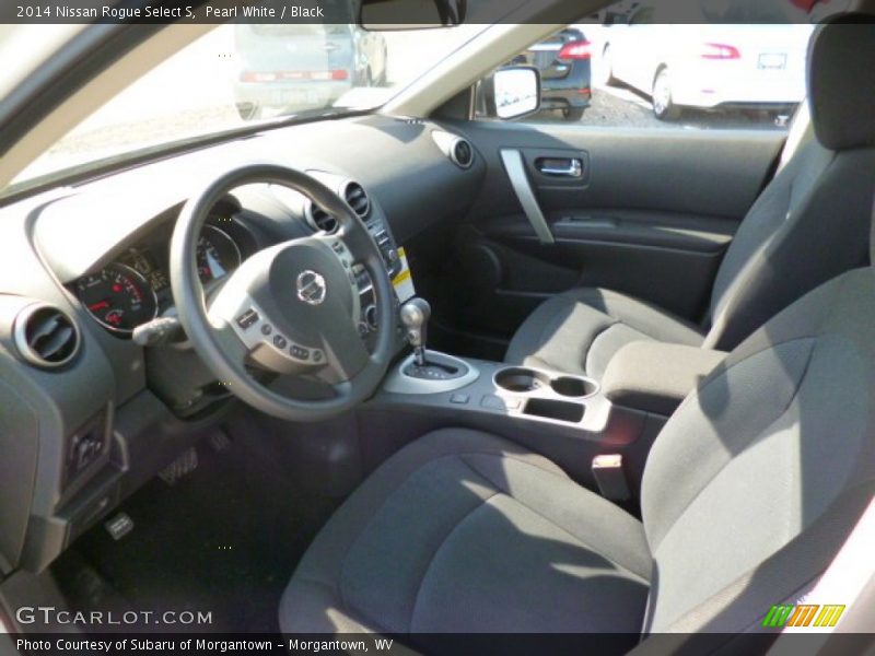 Pearl White / Black 2014 Nissan Rogue Select S