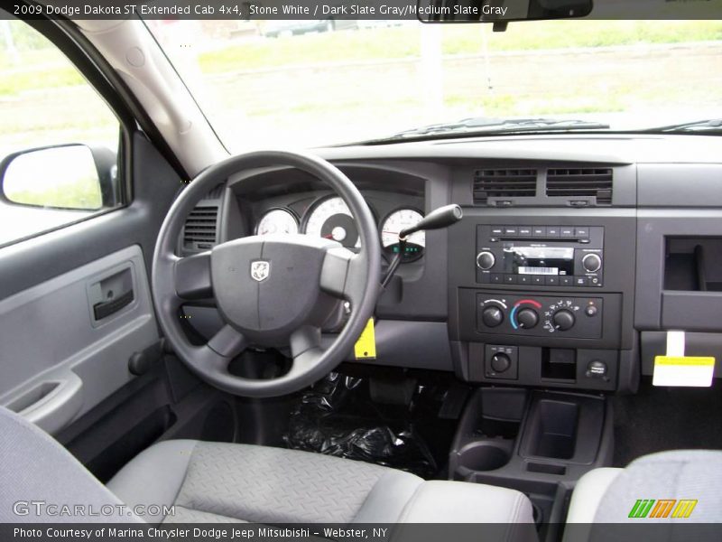 Stone White / Dark Slate Gray/Medium Slate Gray 2009 Dodge Dakota ST Extended Cab 4x4