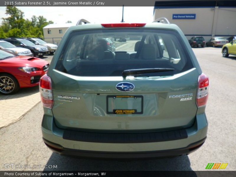 Jasmine Green Metallic / Gray 2015 Subaru Forester 2.5i