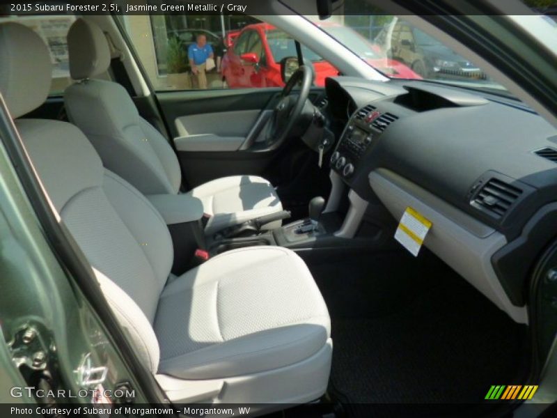 Jasmine Green Metallic / Gray 2015 Subaru Forester 2.5i