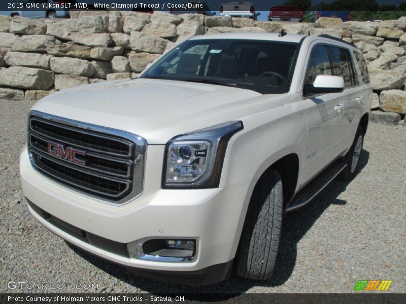 White Diamond Tricoat / Cocoa/Dune 2015 GMC Yukon SLT 4WD