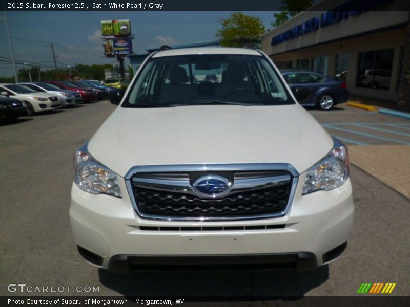 Satin White Pearl / Gray 2015 Subaru Forester 2.5i