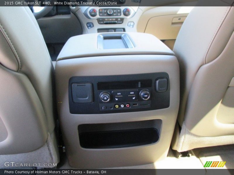 White Diamond Tricoat / Cocoa/Dune 2015 GMC Yukon SLT 4WD