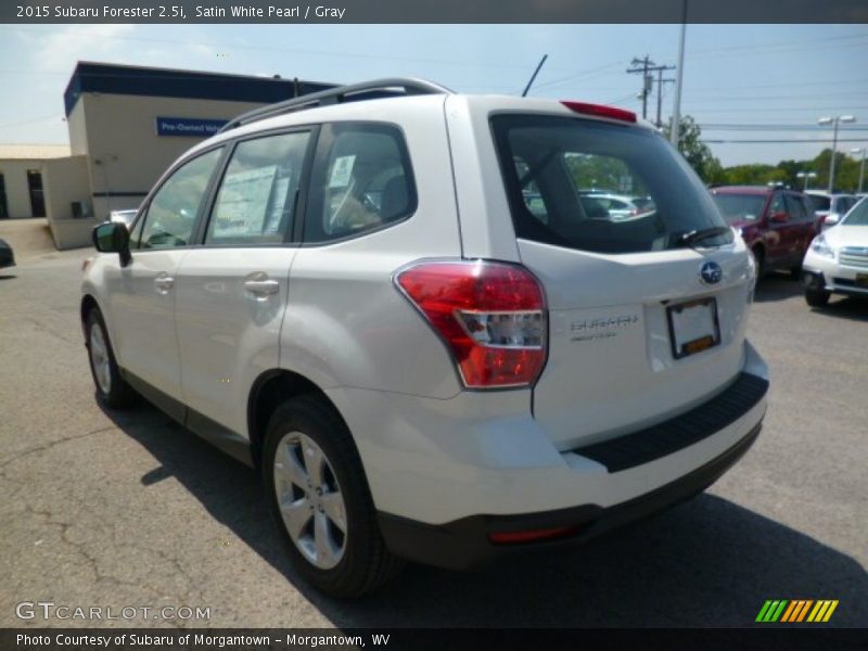 Satin White Pearl / Gray 2015 Subaru Forester 2.5i