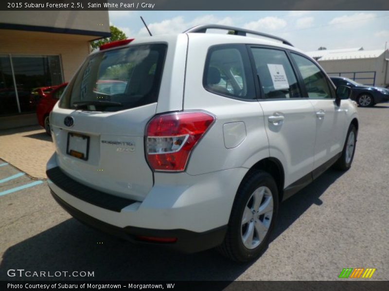 Satin White Pearl / Gray 2015 Subaru Forester 2.5i