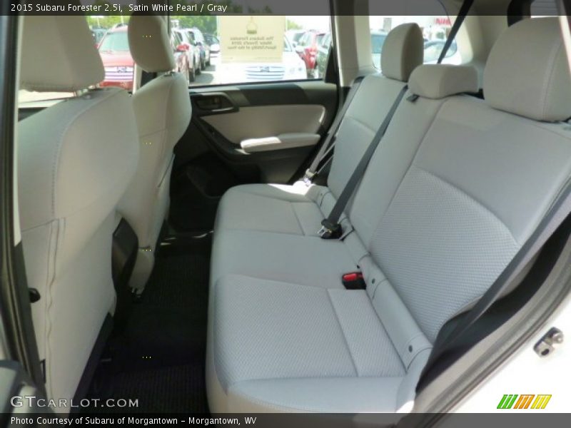 Satin White Pearl / Gray 2015 Subaru Forester 2.5i