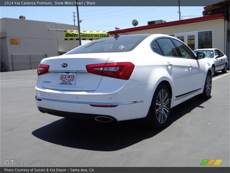 Snow White Pearl / Black 2014 Kia Cadenza Premium