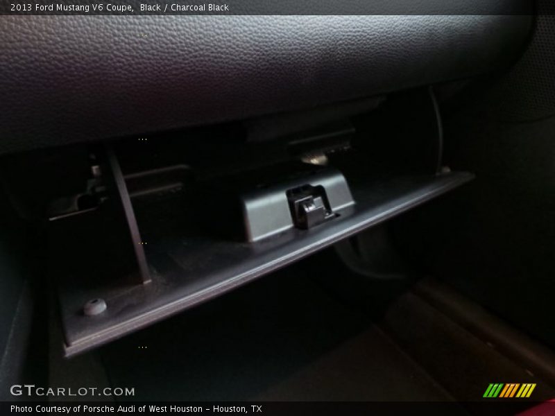 Black / Charcoal Black 2013 Ford Mustang V6 Coupe