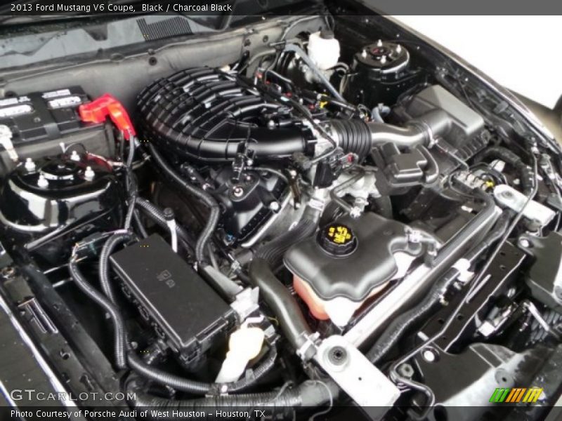 Black / Charcoal Black 2013 Ford Mustang V6 Coupe