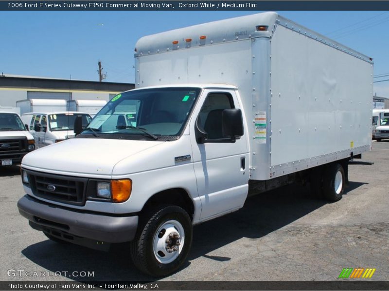 Oxford White / Medium Flint 2006 Ford E Series Cutaway E350 Commercial Moving Van