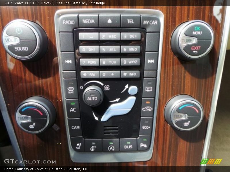Controls of 2015 XC60 T5 Drive-E