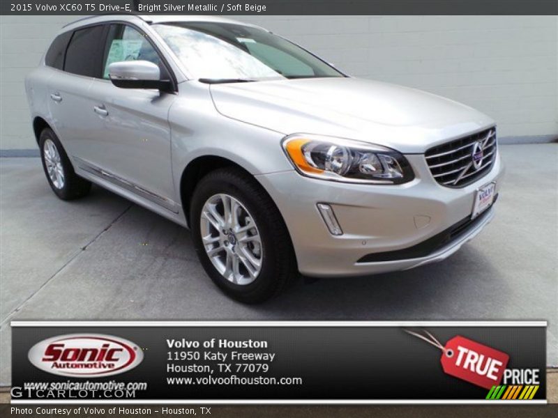 Bright Silver Metallic / Soft Beige 2015 Volvo XC60 T5 Drive-E